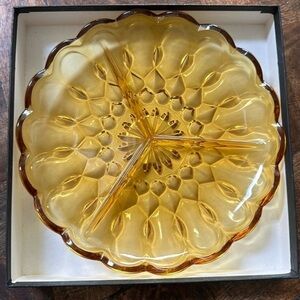 💛💛💛Vintage Anchor Hocking Corp Amber glass candy dish NIB
